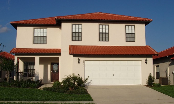 Four Corners Villa | * THE HAVEN AT HIGH GROVE *