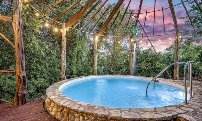 Spicewood Villa | The Heartsong Lodge | Pool & Views | Sleeps 15