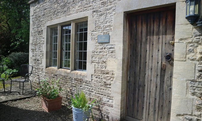 Ampney Crucis Cottage | The Hermitage