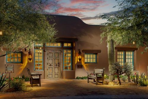 Paradise Valley Hotel | The Hermosa Inn