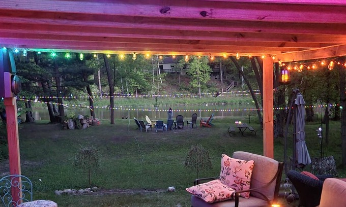 Paris Cottage | The Hersey Hideout, riverfront on the Muskegon