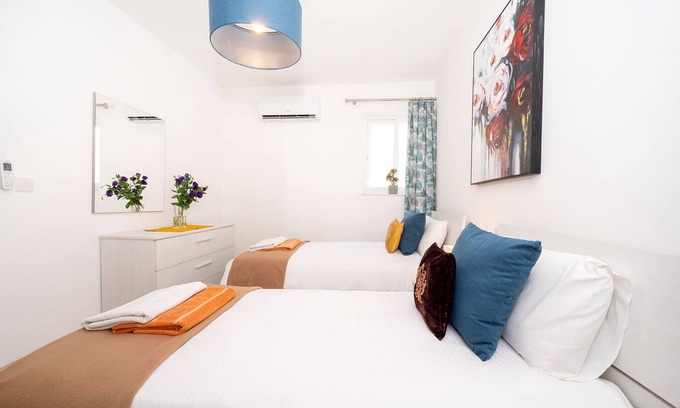 Marsalforn Apartment | The Hillock Penthouse South B13