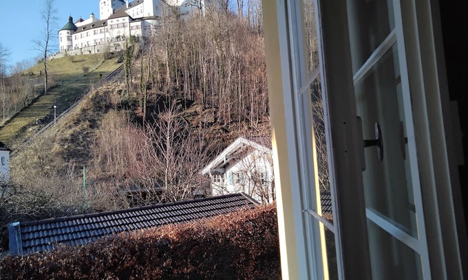 Hohenaschau im Chiemgau Apartment | The historic Haus zur Burg invites you: Apartment ciao-aschau castle view