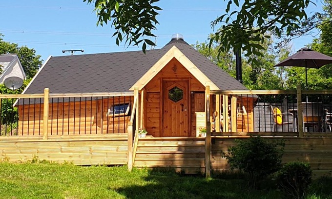 Amroth Apartment | The Hive - Unique log cabin with wood burning stove
