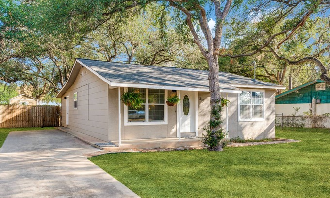 Universal City House | The Home away from Home