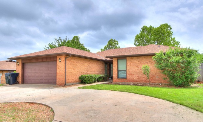 Oklahoma City House | The Home of Milk & Honey - Near Mercy & Turnpike