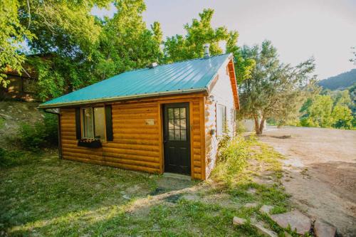 Glendale House | The Honeybee at Zen Zion