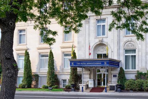 Regina Hotel | The Hotel Saskatchewan, Autograph Collection