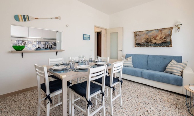 Torrette Apartment | The House by the Sea one step away from the beach! x6