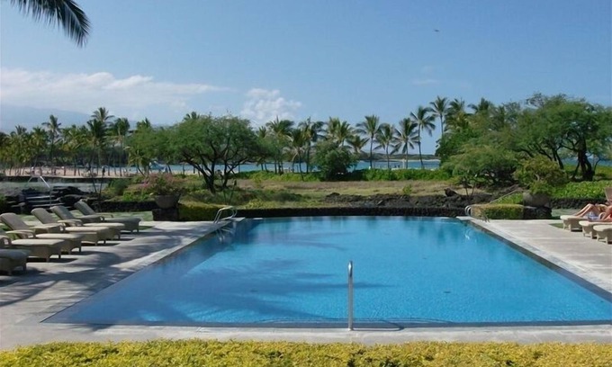 Waikoloa Condo | The Hula Moon Villa: Luxury Ocean View Penthouse - Best Value in Kolea!