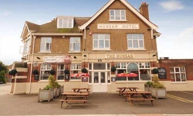 Margate Bed & Breakfast | The Hussar