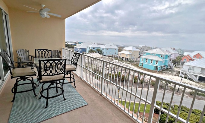 Fort Morgan Condo | The Indies