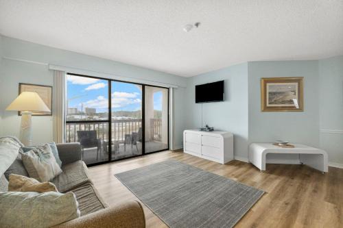 Gulf Lagoon Beach Apartment | The Inn At St Thomas Square 1305A