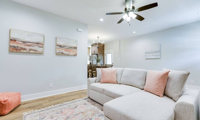 San Angelo House | The Inn @ Holiday - 3BR - 2.5BA!