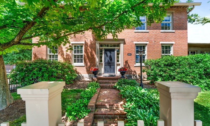 New Wilmington Bed & Breakfast | The Inn On Market