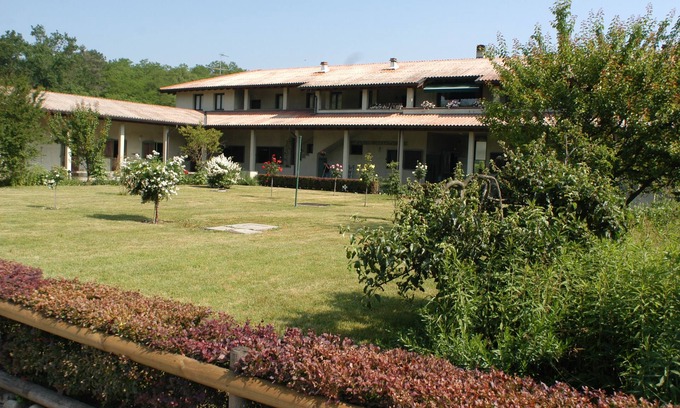 Somma Lombardo Apartment | The Inn on the Prairie, an oasis in the middle of the green