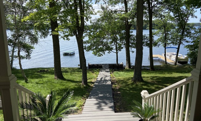 Balsam Lake Cabin | The Island House - Balsam Lake