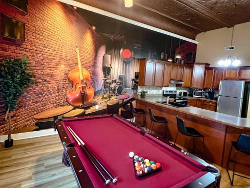 Sandusky Apartment | The Jazz Club Downtown Sandusky