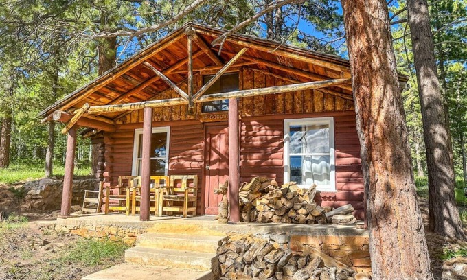 Duck Creek Village Cabin | The John Wayne Cabin at Angel Valley Ranch
