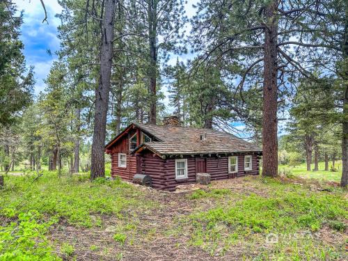 Duck Creek Village House | The John Wayne Cabin At Angel Valley Ranch