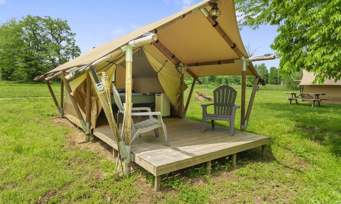 Peace Valley RV Rental | The Jude- our smallest accommodation