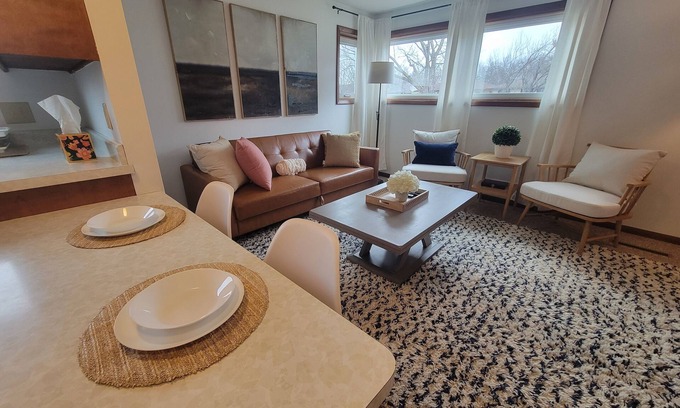 Rochester Apartment | The June /A one bedroom basement apartment, 3 mi to Mayo Clinic
