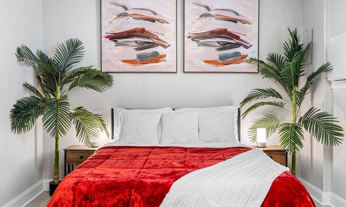 Seffner Community Alliance Apartment | The Key West Guest Suite
