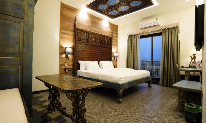 Old Delhi Hotel | The Kinara Village