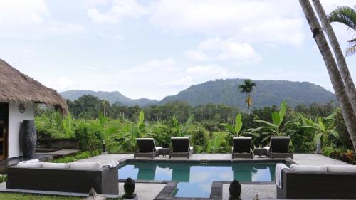 Wisma Kerta Villa | The Kubu Authentic Quite Place with Nice View