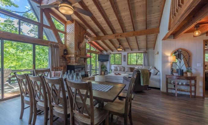 Innsbrook Ski Chalet | The Lake Innisfree Chalet by Innsbrook Vacations!