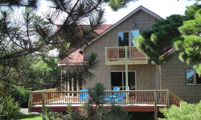 International Falls Resort | The Lake Suite at Bear Ridge on Beautiful Rainy Lake