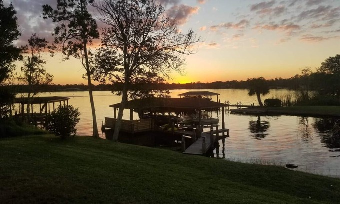 Wekiva Springs House | The lakefront Brantley House