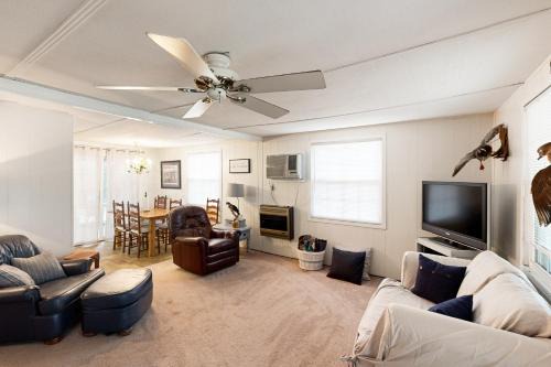 Manning House | The Lakehouse