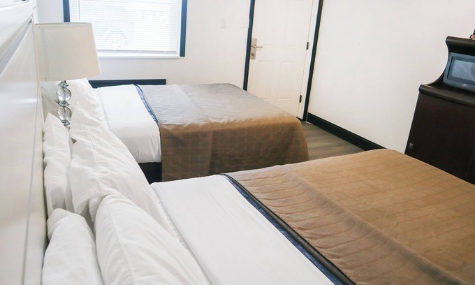 Ronks Hotel | The Lancaster Motel By OYO Ronks near Paradise