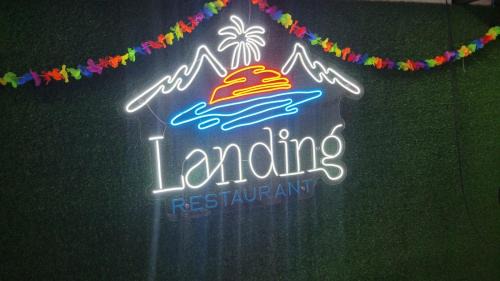 Moyogalpa Hotel | The Landing Hotel And Restaurant