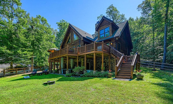 Bumpass House | The Last Cast
