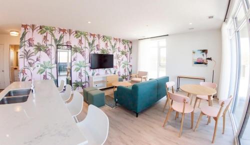 Cambridge Apartment | The Laundry Rooms Gaslight Cambridge