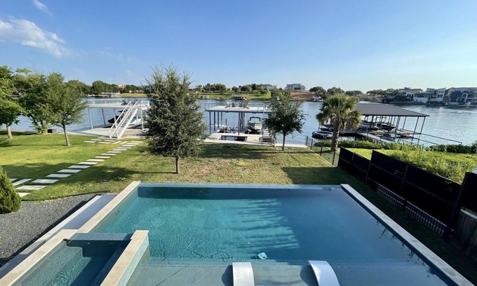 Kingsland House | The LBJ Place, Pool, hot tub, boat lift, dock slide, we have it all!