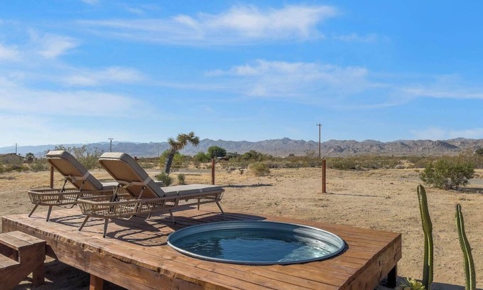 Joshua Tree House | The Leaning Joshua