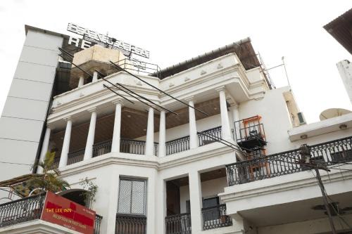 Mount Abu Hotel | The Leef Inn 500ms from Nakki Lake