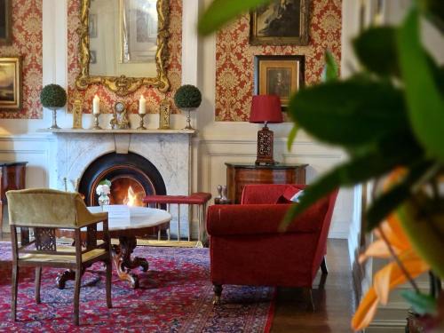 Listowel Hotel | The Listowel Arms Hotel