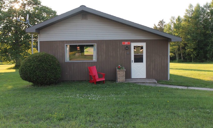 Mohawk House | The Little Brown House