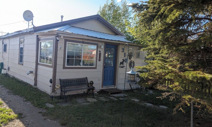Walden House | The Little house