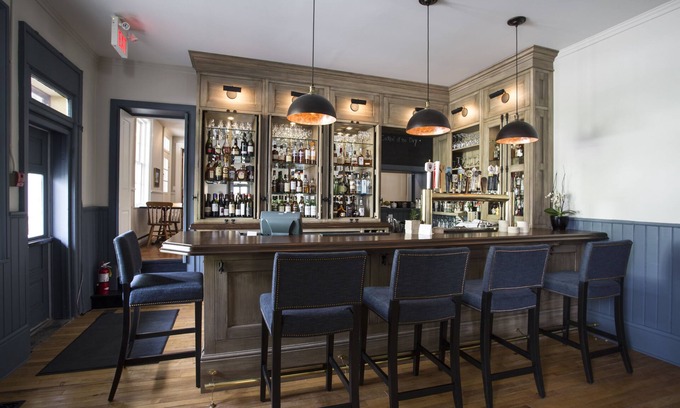 Bayfield Hotel | The Little Inn of Bayfield