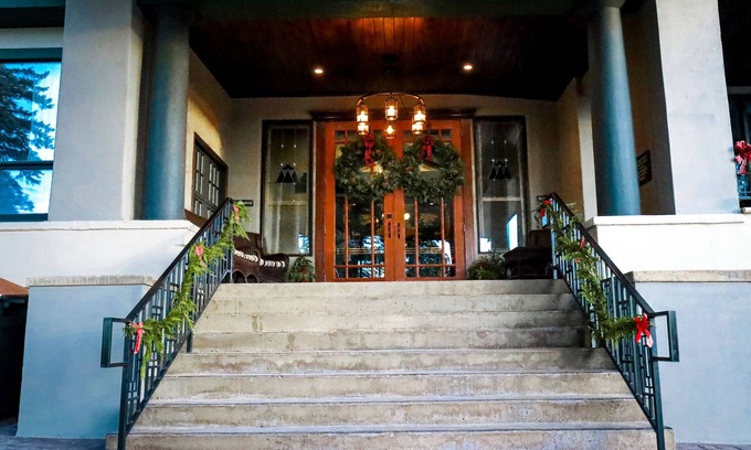 Cloudcroft Hotel | The Lodge at Cloudcroft