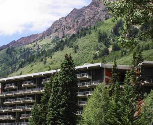 Salt Lake Mountain Resorts Cabin | The Lodge at Snowbird