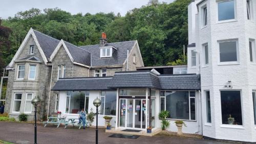 Onich Hotel | The Lodge On The Loch Onich