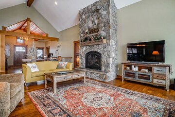 Granby House | The "Lodgepole House" - Luxury Living in Granby Ranch Colorado