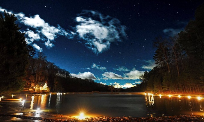 Dallas Cabin | The loft. 30 acres of wildlife