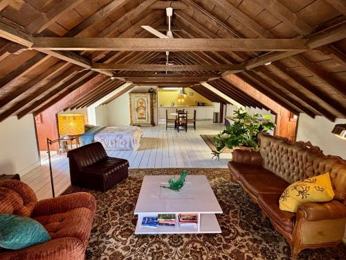 Trafaria Apartment | The Loft in Trafaria, Lisbon